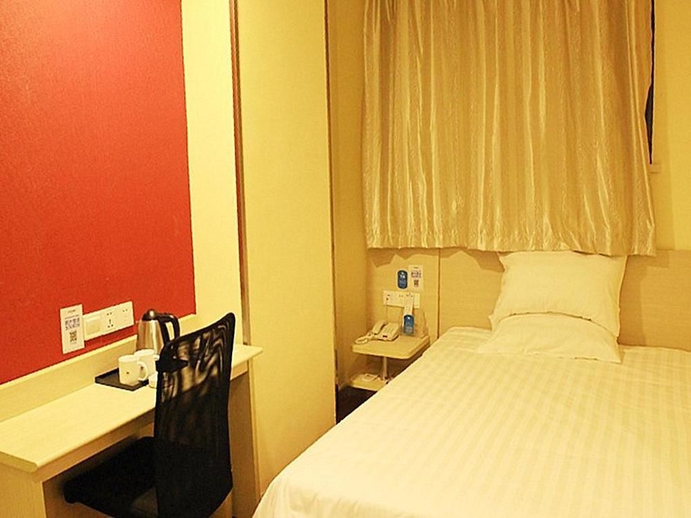 Hanting Express Qingdao Zhongshan Road Exterior photo